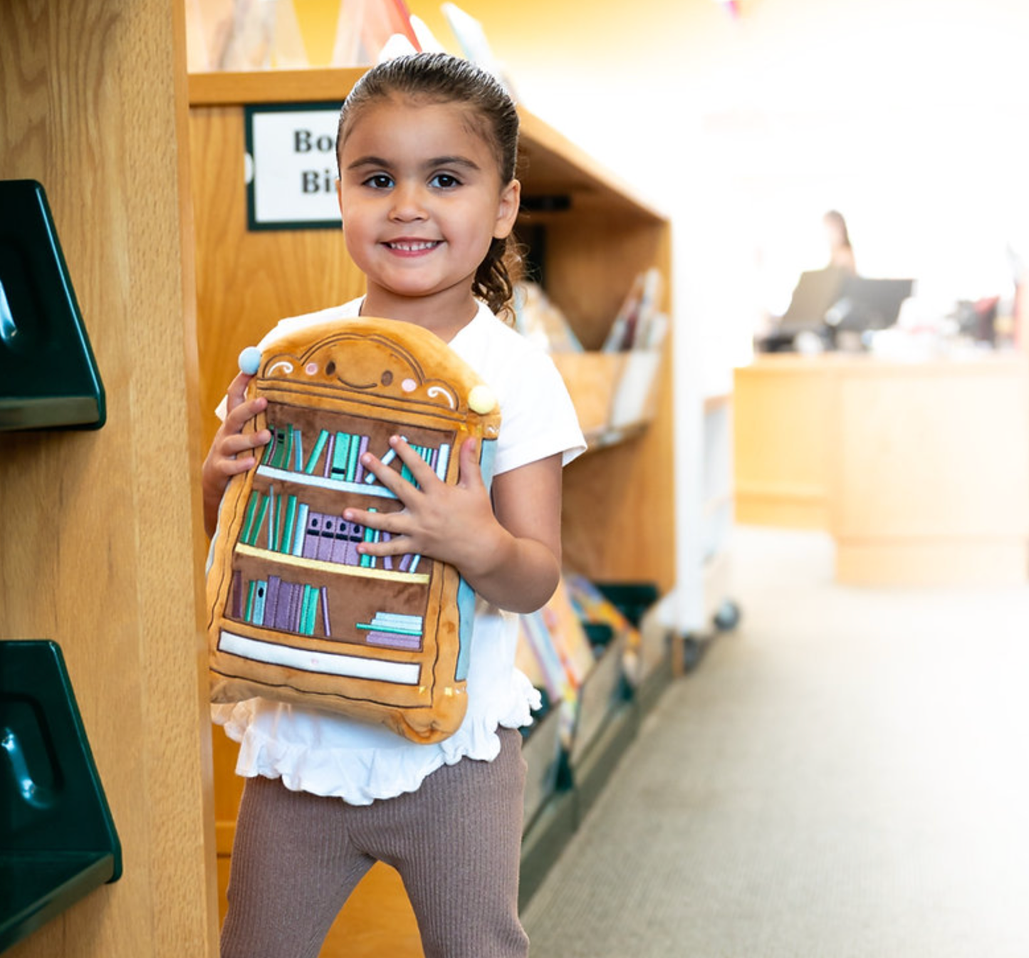 Bibli the Bookshelf Plushie